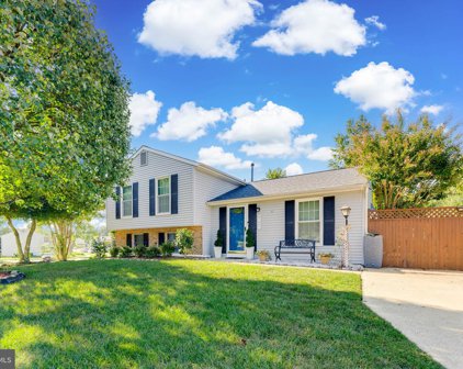 7601 Sheffield Green Way, Lorton