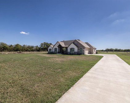 2235 County Road 2526, Quinlan