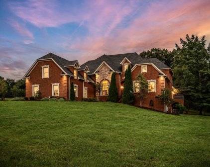 3902 Lakebrook Dr, Murfreesboro