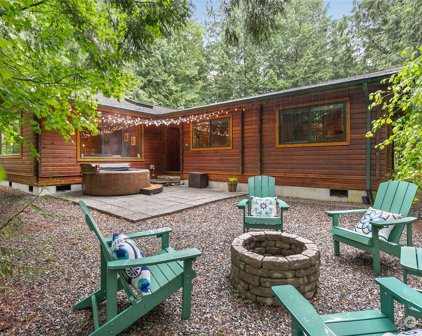 562 Sprague Valley Drive, Maple Falls