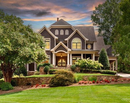 1925 Shoreham  Drive, Charlotte