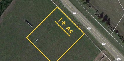1+ACRE State Highway 205, Mclendon Chisholm