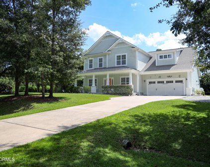 903 Oyster Catcher Drive, Hampstead