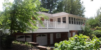 203 Eastover Drive, North Wilkesboro