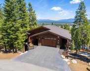 10262 Whitetail Lane, Truckee image