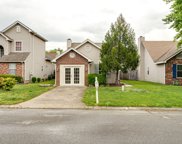 1006 Valley Dr, Goodlettsville image