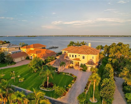 6360 River Club Court, North Fort Myers