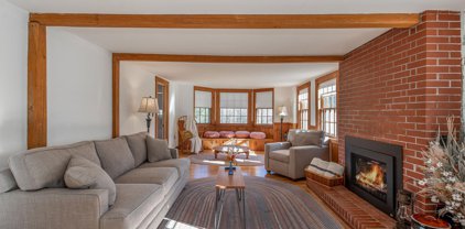 103 Pine Hill Road, Warren