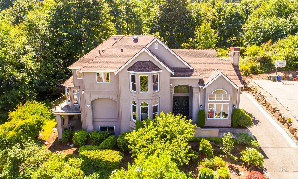 17364 SE 58th Street, Bellevue, 98006