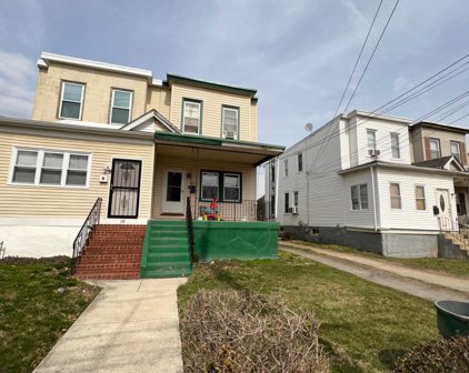 139 Bartram Ave, Lansdowne