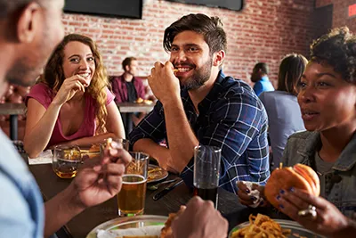 Live-In-Massapequa-Park-and-Enjoy-the-Local-Pubs