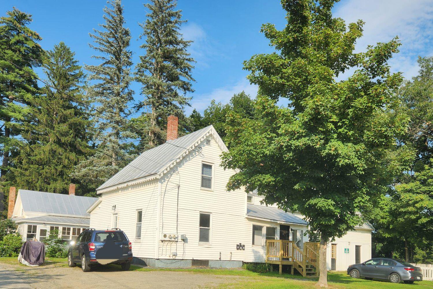 17 Dinsmore Street, Skowhegan, 04976