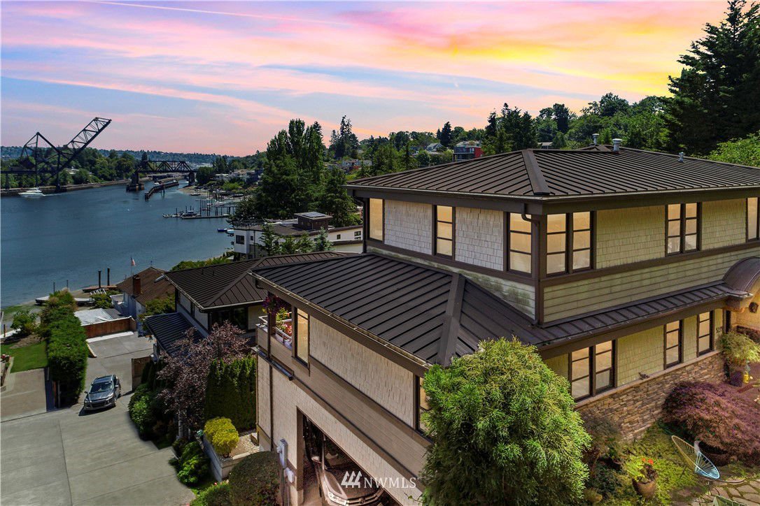 5234 40th Avenue W, Seattle, 98199