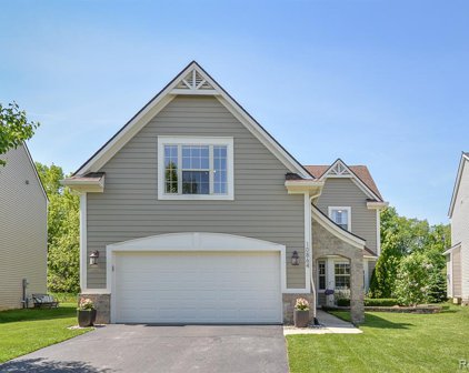 10864 Ridgestone, Green Oak Twp