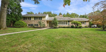 1516 Rose Virginia Rd, Wyomissing