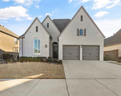 7413 Plumgrove  Road, Fort Worth