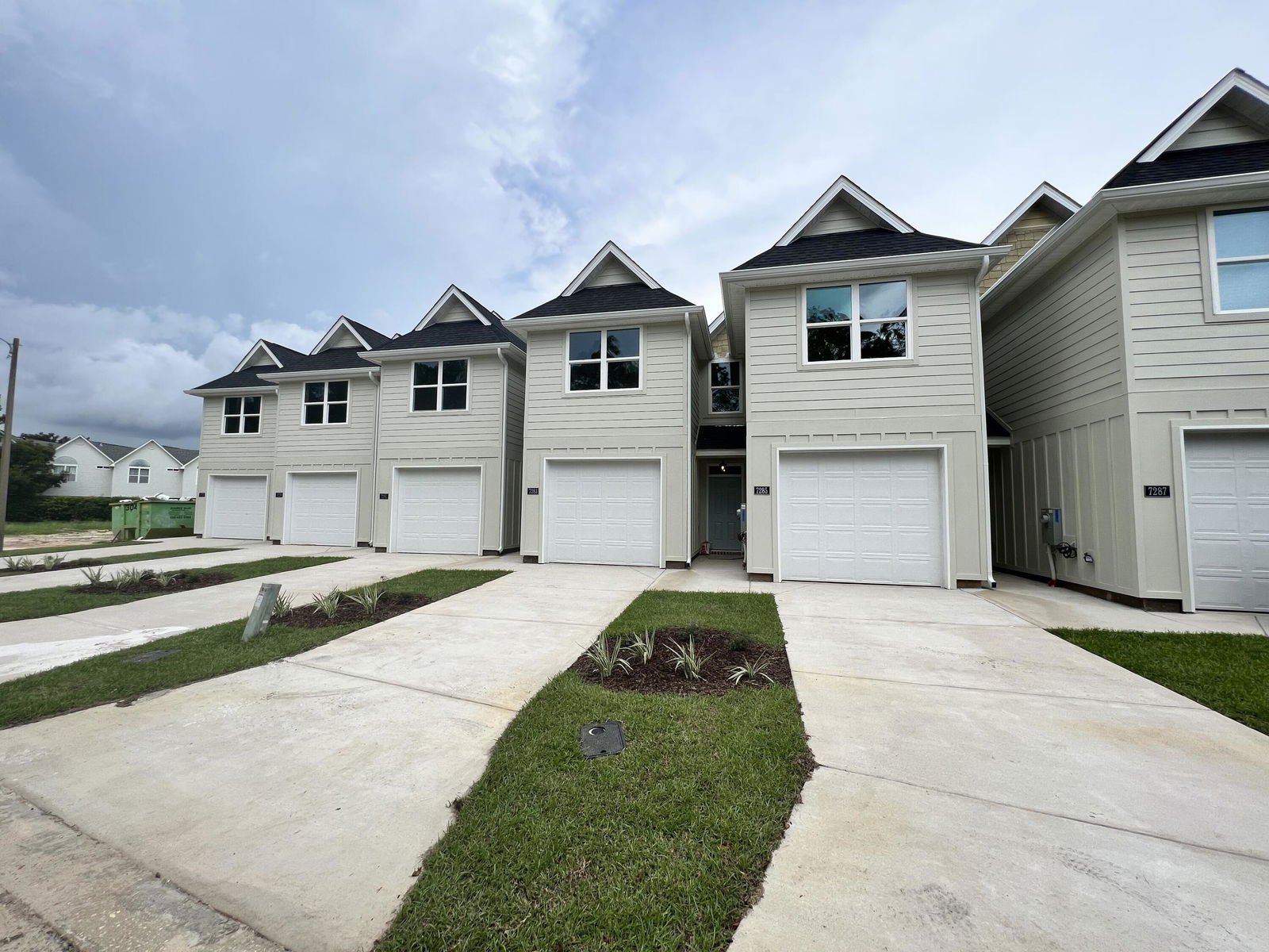 7285 Majestic Boulevard, Navarre FL 32566, Property Listing 885345