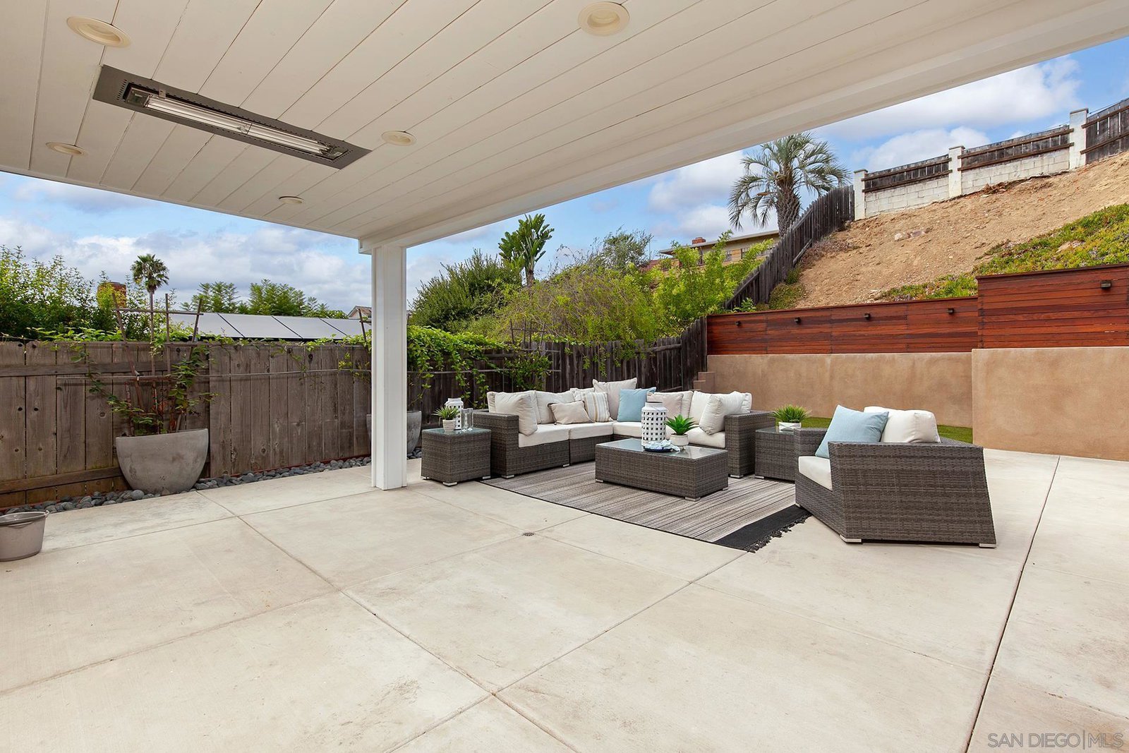 3270 Eichenlaub St, Clairemont/Bay Park, 92117