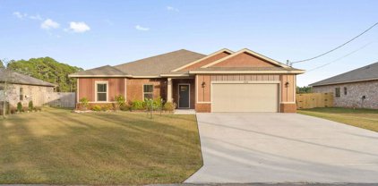 2598 Lovewood Dr, Navarre