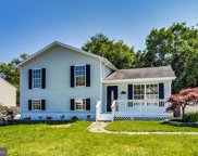 111 Hampton Ct, Winchester image
