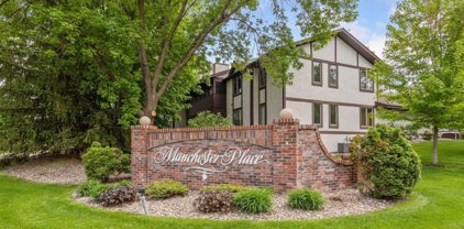 15692 Sussex Drive, Minnetonka