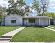 222 Dawnview Ln, San Antonio image