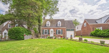 1408 W Chester Pike, Havertown