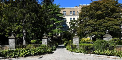 472 Gramatan Avenue Unit #A4, Mount Vernon