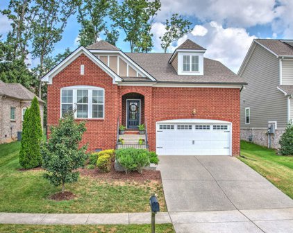 6128 Christmas Dr, Nolensville