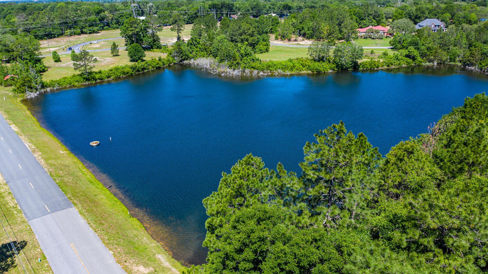 525 Shoal River Drive, Crestview, 32539