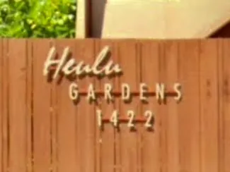 Heulu Gardens Sign