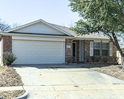 2573 Prospect Hill  Drive, Fort Worth