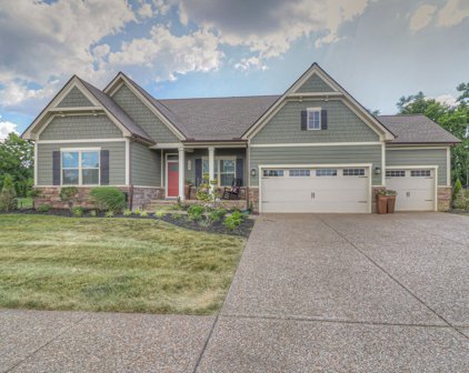 7069 Sky Meadow Dr, College Grove