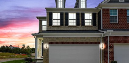 40115 Premier, Plymouth