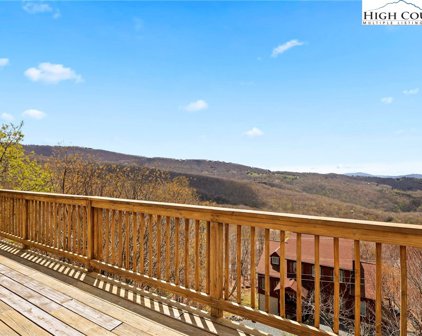 309 Pinnacle Ridge Road, Beech Mountain