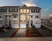 8272 Heritage Crossing Ct, Manassas image