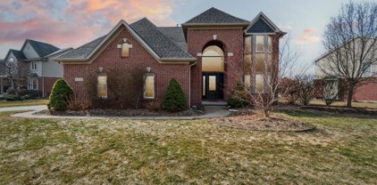 61161 SADDLECREEK, Lyon Twp