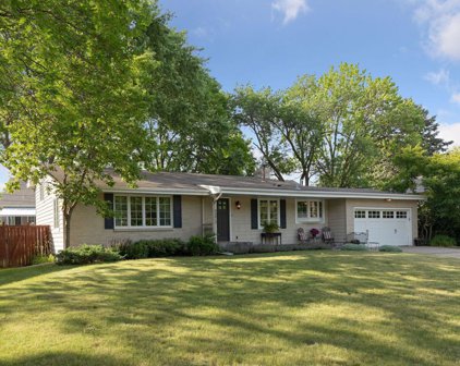 5812 Merold Drive, Edina