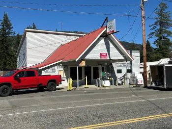 easton hitching post