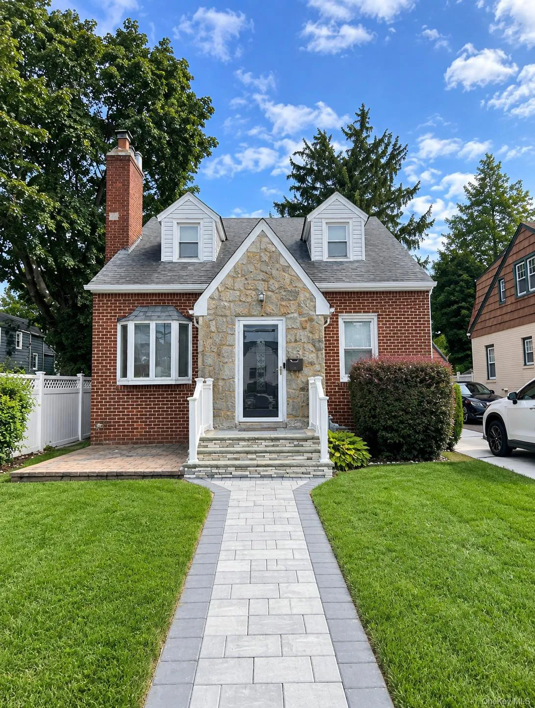 Residential home at 800 Wesley Street, North Baldwin