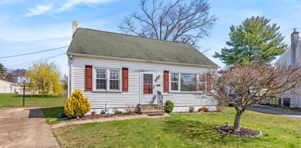 4121 Conley Cir, Brookhaven
