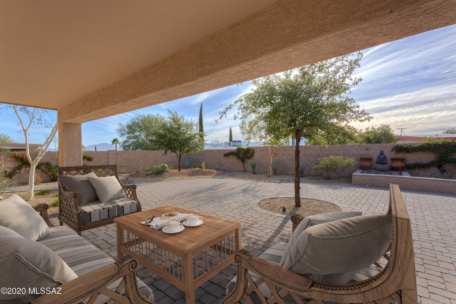 837 W Via Alamos, Green Valley, 85614