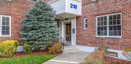 210 Pelham Rd Road Unit #2K, New Rochelle