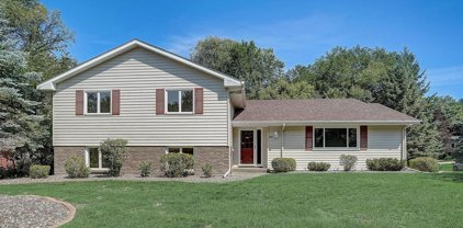 947 Tanglewood Drive, Shoreview