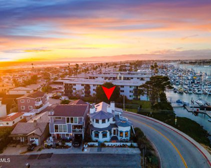 145 San Clemente Avenue, Oxnard