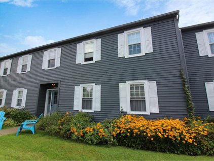 105 Twin Oaks Terrace, South Burlington
