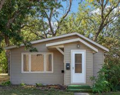 128 Gray Street, Anoka