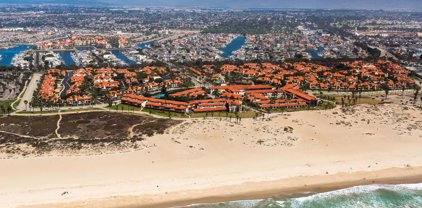 2263 Martinique Lane, Oxnard