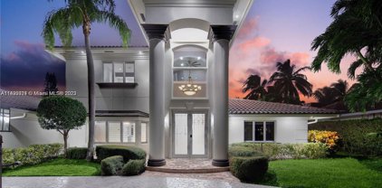 5111 Ne 30th Ave, Lighthouse Point