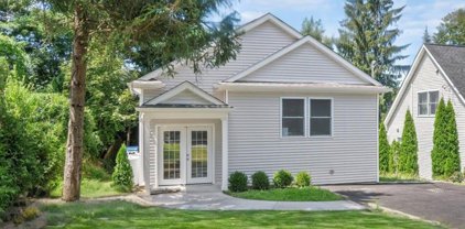 189 Bryant Avenue, Elmsford